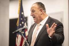 President of NYC/NYS Building Trades introducing Honoree John Murphy.